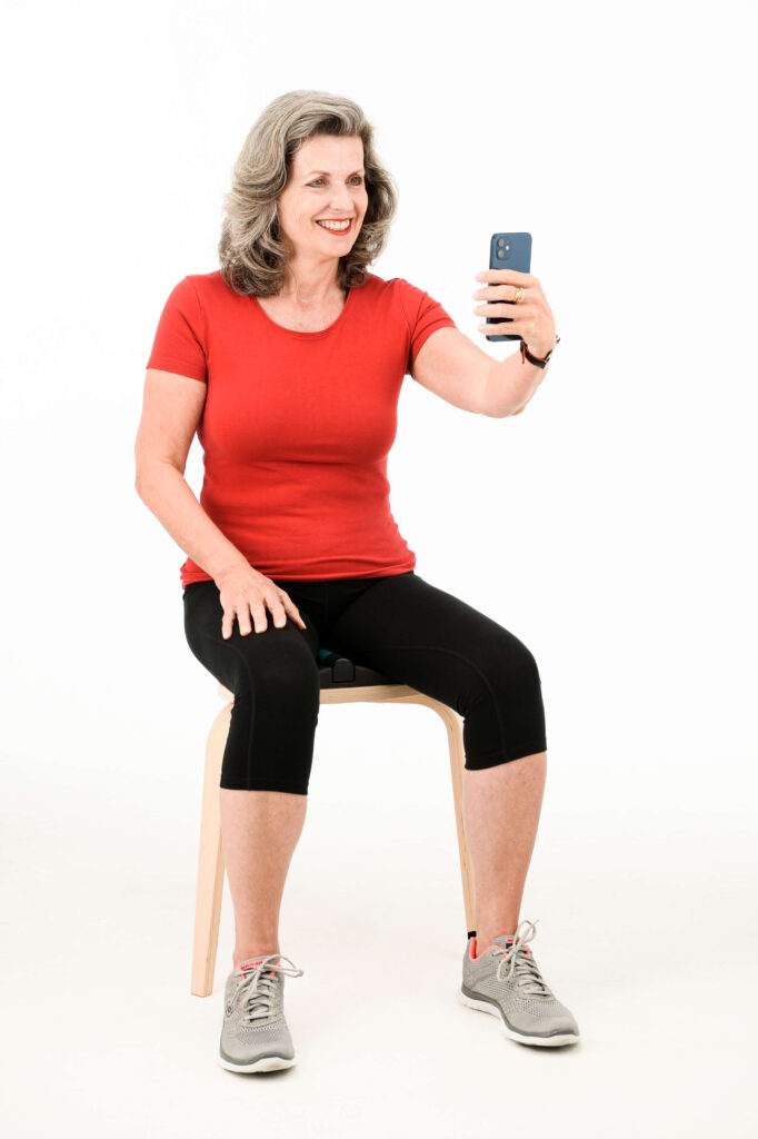 Pelvic floor training with app woman over 50 bladder incontinence